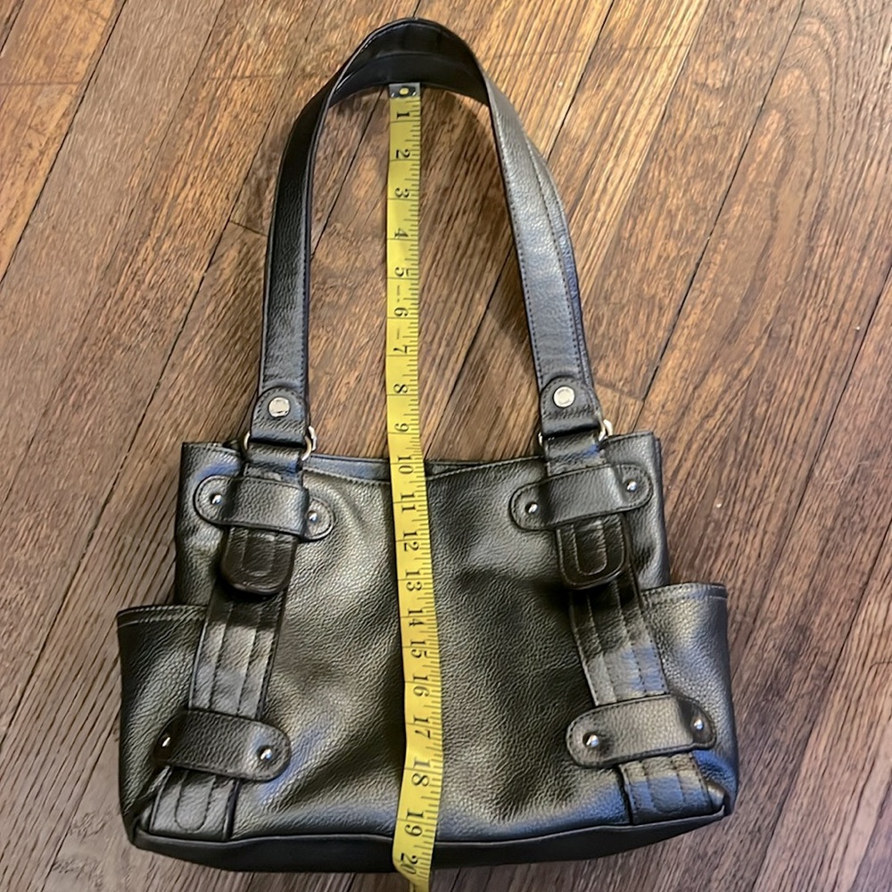 Tignanello shoulder bag pebbled leather gray metallic quiet luxury - Picture 3 of 14